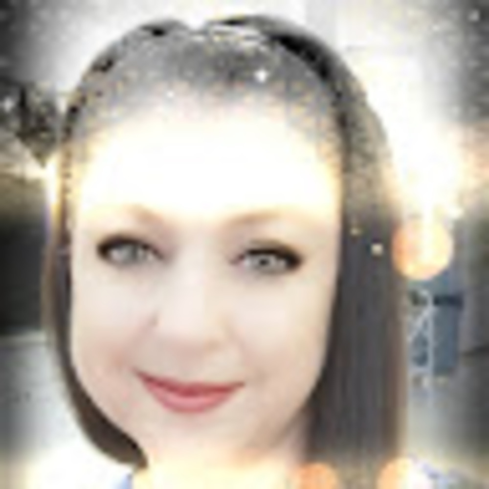 Meet your Posher, Lanie